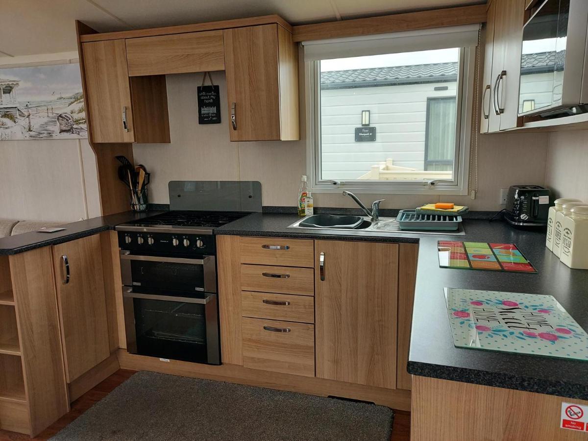 95 Holiday Resort Unity 3 Bed Passes Included Brean Esterno foto