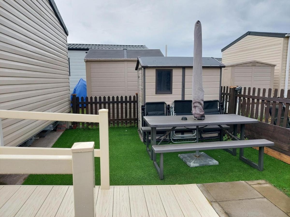 95 Holiday Resort Unity 3 Bed Passes Included Brean Esterno foto