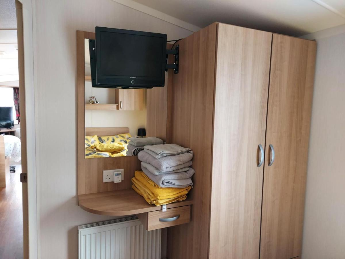 95 Holiday Resort Unity 3 Bed Passes Included Brean Esterno foto